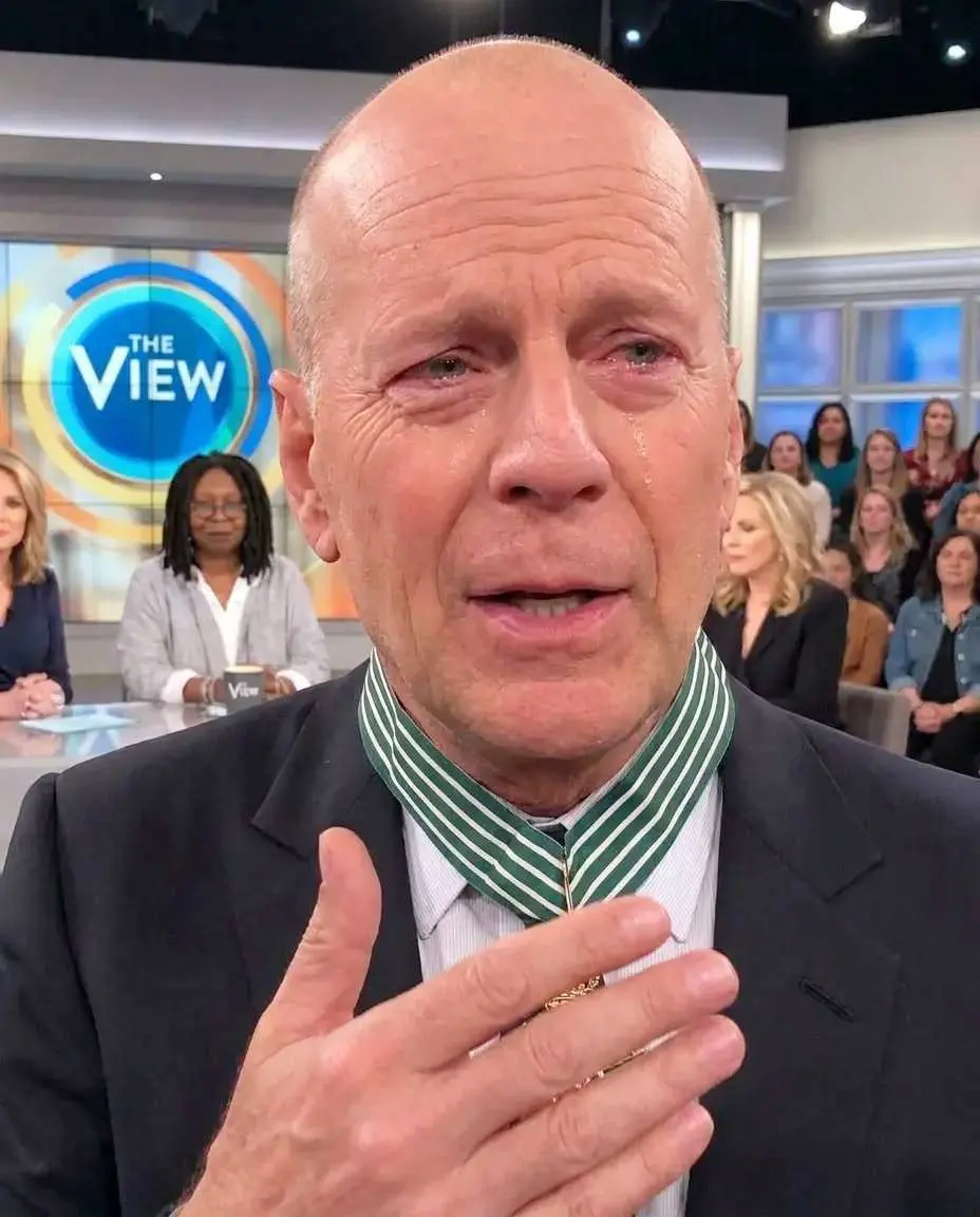😱 BRUCE WILLIS DROPS BOMBSHELL: The action legend just confessed a dark childhood secret that he hid for decades. In an emotional revelation, he admits his own uncle sexually abused him when he was only eight.